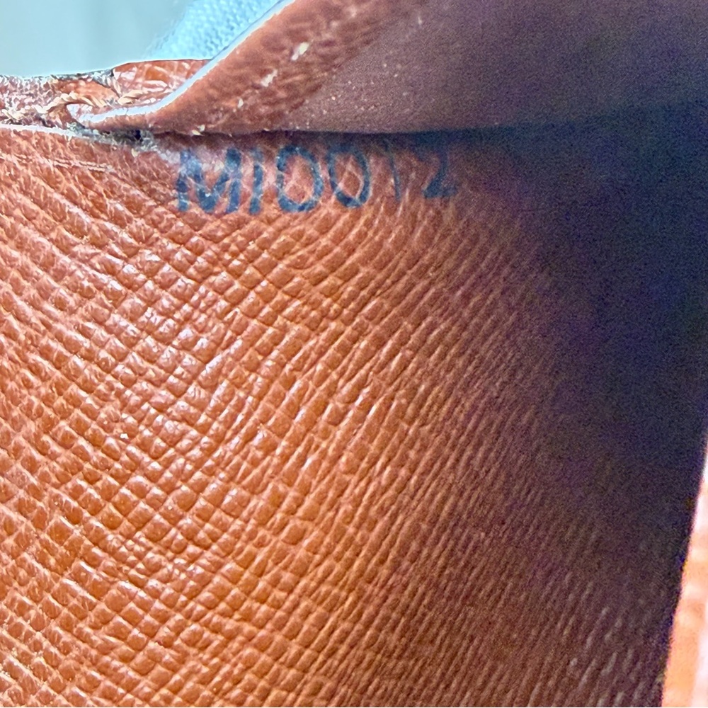 Louis Vuitton Monogram Kisslock Wallet Vintage Coin Purse - Picture 12 of 16